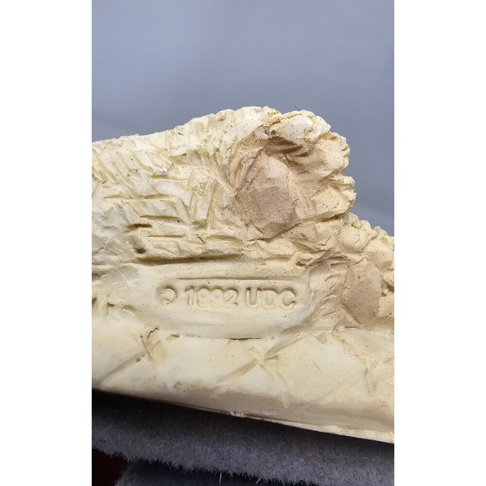 1992 UDC Lion And Lamb Vintage Picture Frame 3D Fits 2.5"x3.5" Resin - Picture 5 of 8